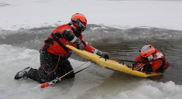 hypothermia-snow-rescue.jpg