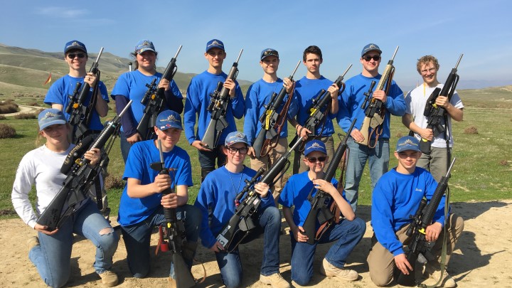 California Grizzlies shooting team group photo